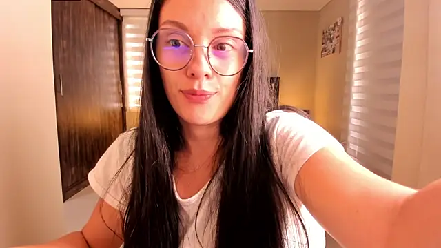 anabel 025 online show from 03-18-25, 03:44