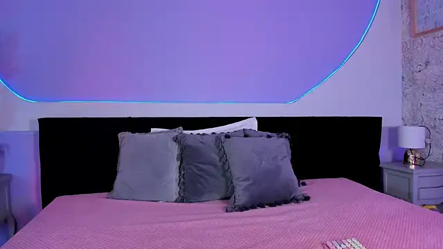 Julieta Cortes   online show from 12-05-25, 12:15