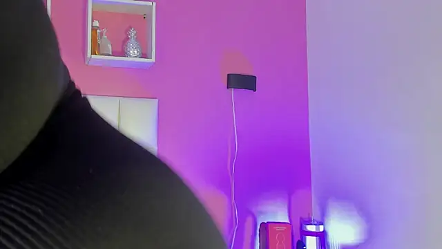 Alanna hot3 online show from 07-20-26, 01:35