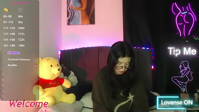 Snapshot of ily_bea chatting on 04-27-26, 05:16 ily bea online show from 04-27-26, 05:16