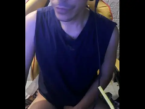 cloudyth1994 online show from 02-14-26, 06:19