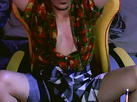 cloudyth1994 online show from 12-30-24, 07:53