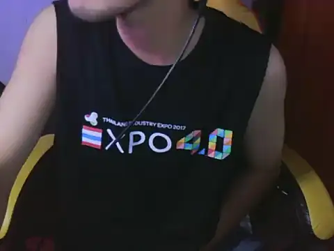 cloudyth1994 online show from 11-23-25, 03:33