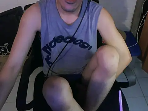 cloudyth1994 online show from 10-07-25, 03:29