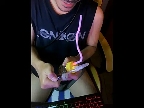 cloudyth1994 online show from 09-27-25, 05:08