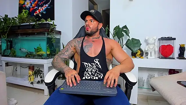 Johnnygrayson1 online show from 11-11-25, 11:53