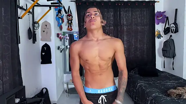 Snapshot of jokergc_2 chatting on 10-25-25, 09:15 jokergc 2 online show from 10-25-25, 09:15