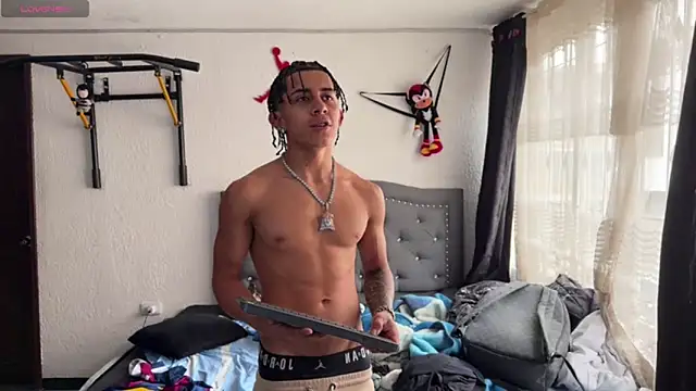 Snapshot of jokergc_2 chatting on 03-10-25, 08:01 jokergc 2 online show from 03-10-25, 08:01