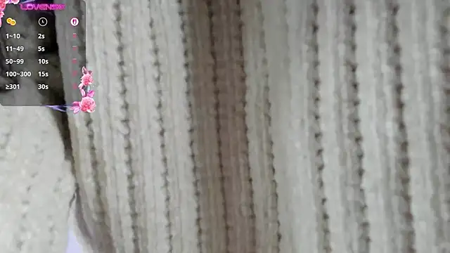 NayeCloud online show from 02-18-26, 03:37