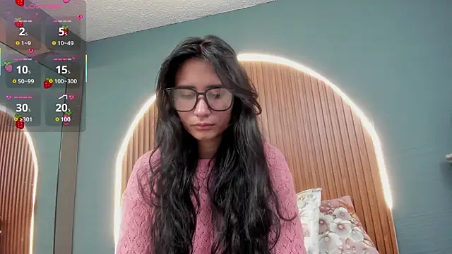 NayeCloud online show from 11-27-25, 03:40