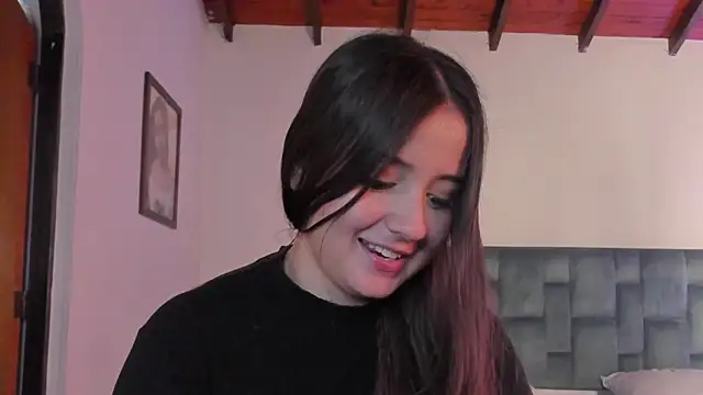 Snapshot of Sabrina_Lennox chatting on 04-14-26, 01:21 Sabrina Lennox online show from 04-14-26, 01:21