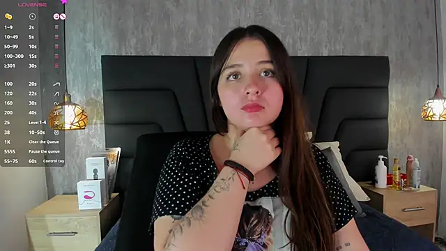 Sabrina Lennox online show from 02-26-25, 01:46