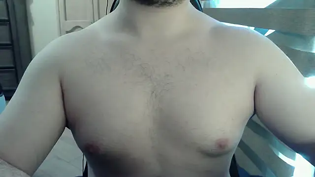 Snapshot of Himbo_fox chatting on 05-23-26, 11:48 Himbo fox online show from 05-23-26, 11:48