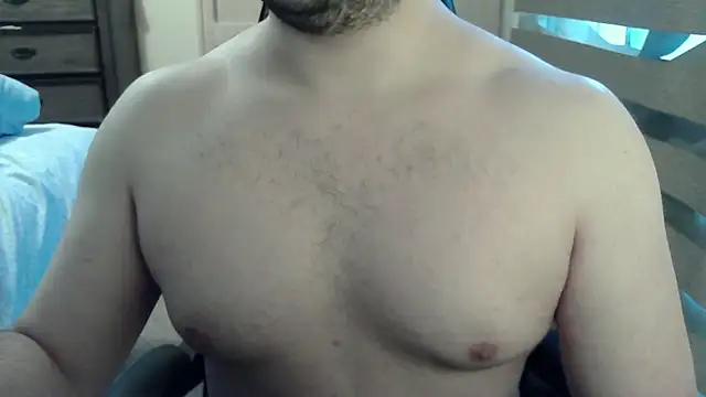 Snapshot of Himbo_fox chatting on 05-19-26, 01:10 Himbo fox online show from 05-19-26, 01:10