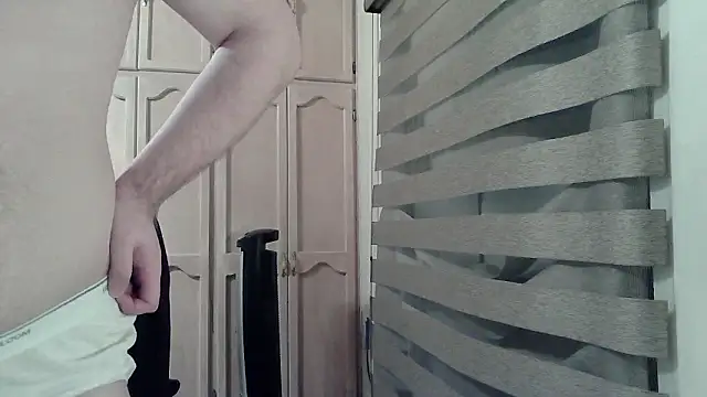 Himbo fox online show from 02-07-26, 04:53