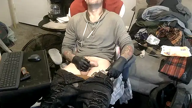 TheOneYouLove69 online show from 02-04-26, 08:59