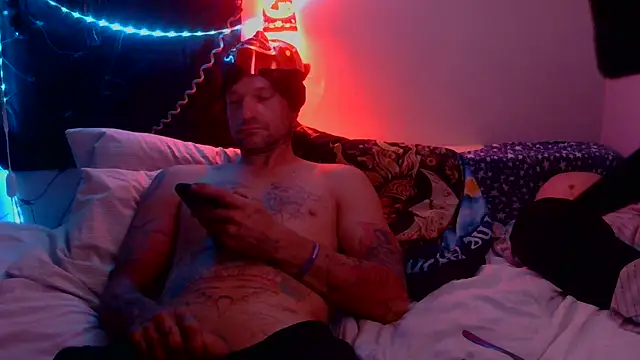 TheOneYouLove69 online show from 10-07-25, 07:09