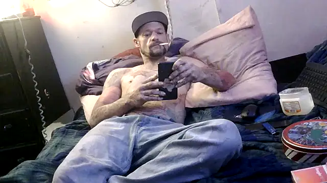 TheOneYouLove69 online show from 03-28-26, 03:35