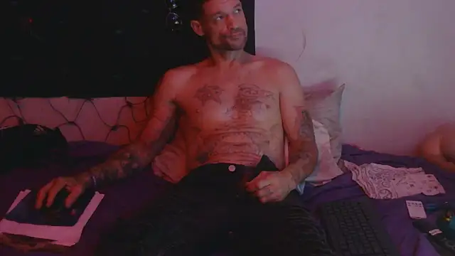 TheOneYouLove69 online show from 10-21-25, 11:53