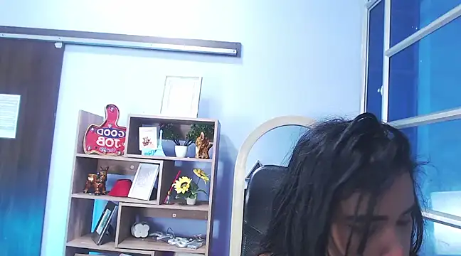 Jasmin Skinny online show from 03-22-25, 06:00
