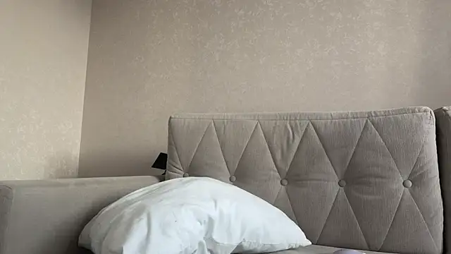 Snapshot of weshycouple chatting on 06-06-26, 03:01 weshycouple online show from 06-06-26, 03:01