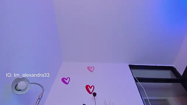 Snapshot of Alexa_will chatting on 10-18-25, 01:29 Alexa will online show from 10-18-25, 01:29