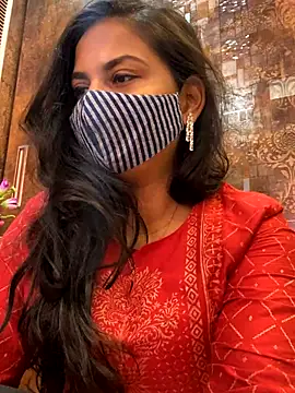 HaaniKaur online show from 10-14-25, 07:09