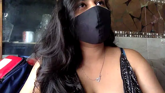 HaaniKaur online show from 05-11-26, 08:05