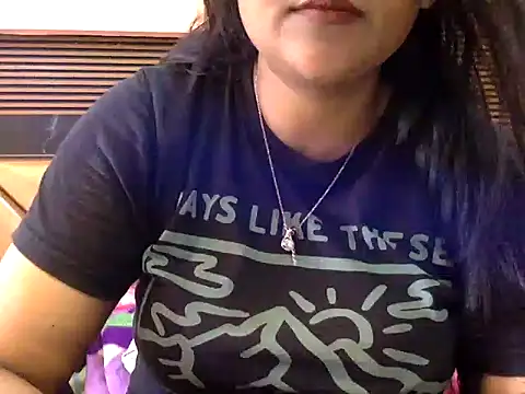 HaaniKaur online show from 10-13-25, 08:16