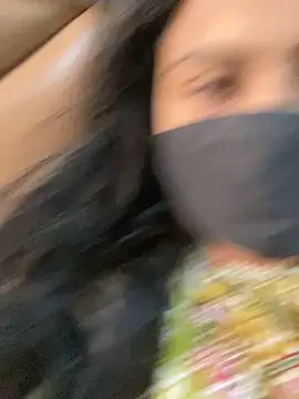 HaaniKaur online show from 02-12-26, 09:53