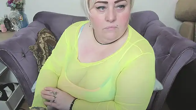 fashiona online show from 03-12-26, 09:24