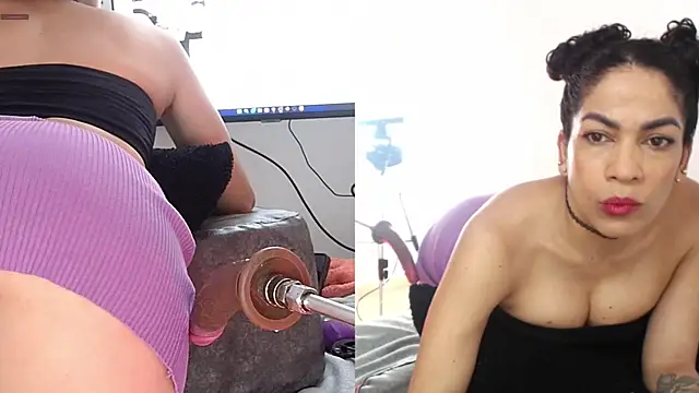 Snapshot of sara_smith45 chatting on 11-13-25, 10:19 sara smith45 online show from 11-13-25, 10:19