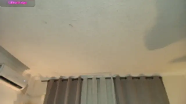Snapshot of Isaa_Coleman_ chatting on 10-03-25, 09:27 Isaa Coleman  online show from 10-03-25, 09:27