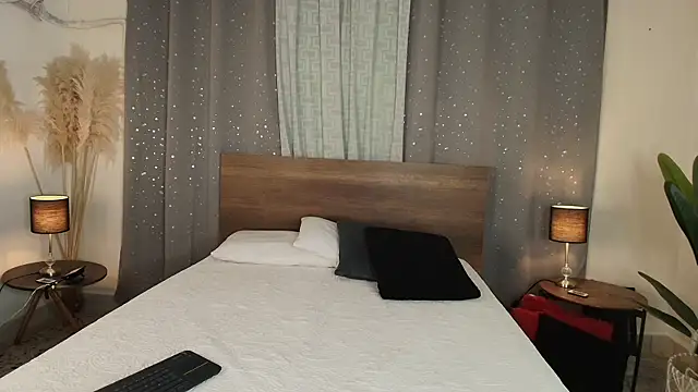 Isaa Coleman  online show from 11-26-25, 08:20