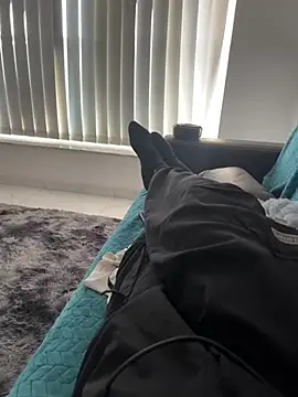 Lucom23 online show from 04-17-26, 04:54