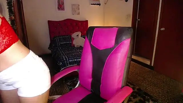 danielle rose 1 online show from 02-24-26, 01:45