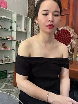 Snapshot of LiLi-Kirix99 chatting on 06-01-26, 08:25 LiLi-Kirix99 online show from 06-01-26, 08:25