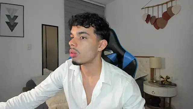 mateoleonee online show from 03-06-25, 11:31