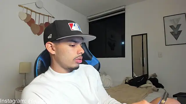 mateoleonee online show from 09-21-25, 11:21