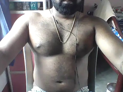 Snapshot of hot_to_handel chatting on 05-13-26, 05:47 hot to handel online show from 05-13-26, 05:47