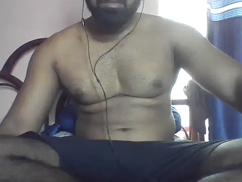Snapshot of hot_to_handel chatting on 05-31-26, 04:40 hot to handel online show from 05-31-26, 04:40