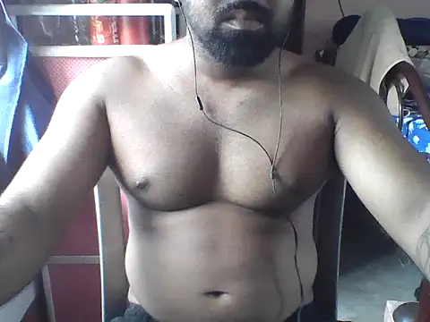 Snapshot of hot_to_handel chatting on 05-23-26, 05:06 hot to handel online show from 05-23-26, 05:06