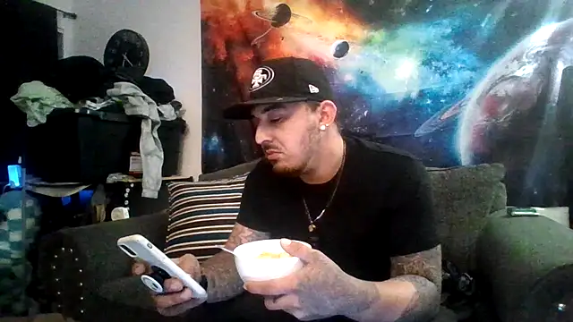 Snapshot of Antoniothedon chatting on 05-05-26, 11:35 Antoniothedon online show from 05-05-26, 11:35