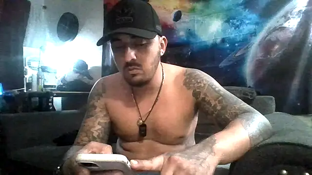 Snapshot of Antoniothedon chatting on 06-02-26, 07:52 Antoniothedon online show from 06-02-26, 07:52