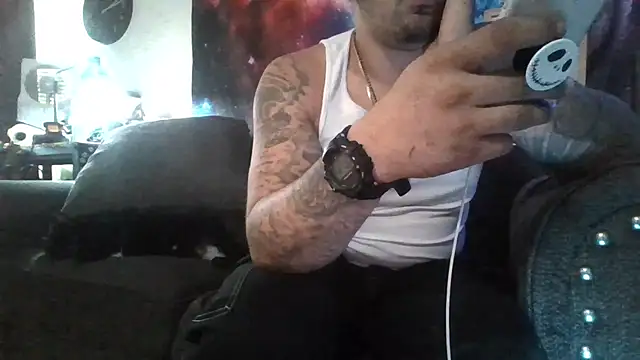 Snapshot of Antoniothedon chatting on 05-24-26, 09:15 Antoniothedon online show from 05-24-26, 09:15