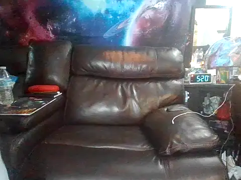 Snapshot of Antoniothedon chatting on 04-22-26, 12:23 Antoniothedon online show from 04-22-26, 12:23