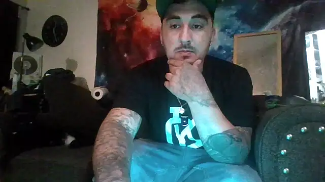 Snapshot of Antoniothedon chatting on 05-22-26, 07:28 Antoniothedon online show from 05-22-26, 07:28