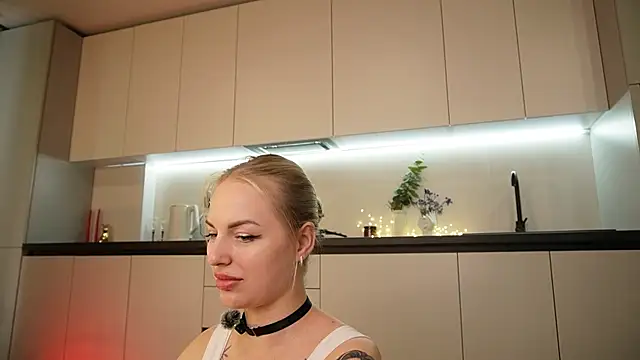 Snapshot of Kristina_diamond chatting on 08-02-26, 12:58 Kristina diamond online show from 08-02-26, 12:58