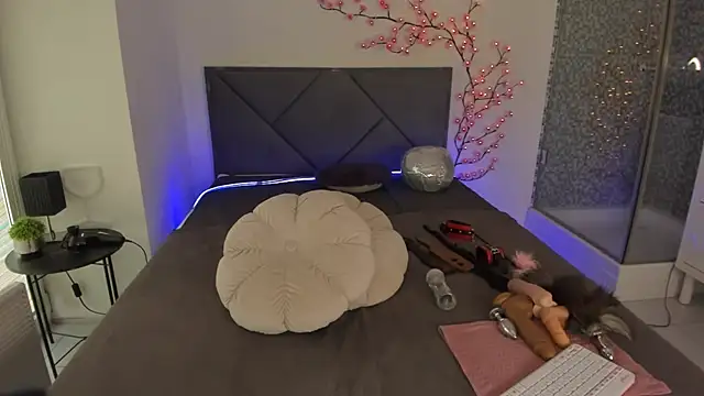 CassieEvans online show from 03-16-26, 06:39