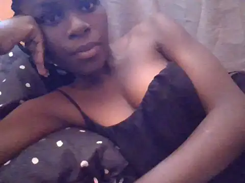 Snapshot of ebonyvalleria1 chatting on 04-06-26, 08:37 ebonyvalleria1 online show from 04-06-26, 08:37